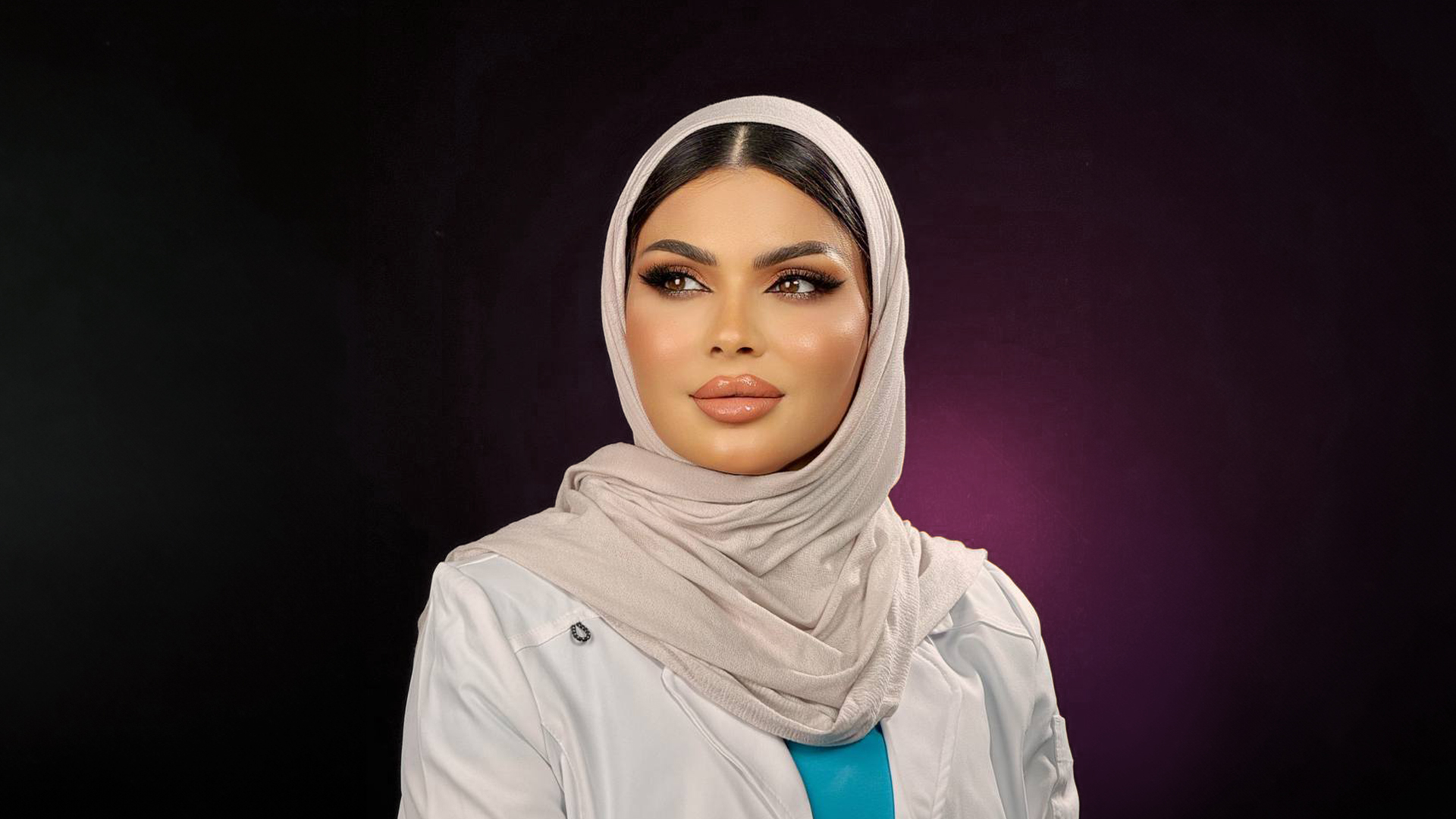د. صابرين المهنا - المدير الطبي وأخصائية التجميل والليزر في عيادة صابرينا بالبصرة